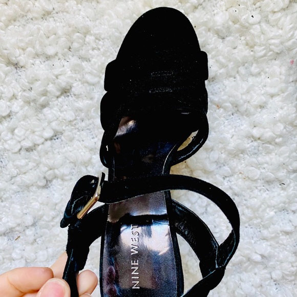 Nine West block heel sandal size 8.5 & free clutch - Picture 5 of 12